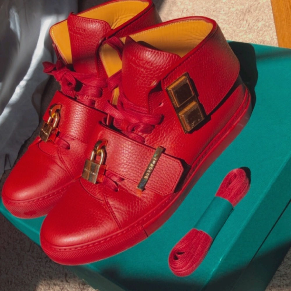Buscemi Red